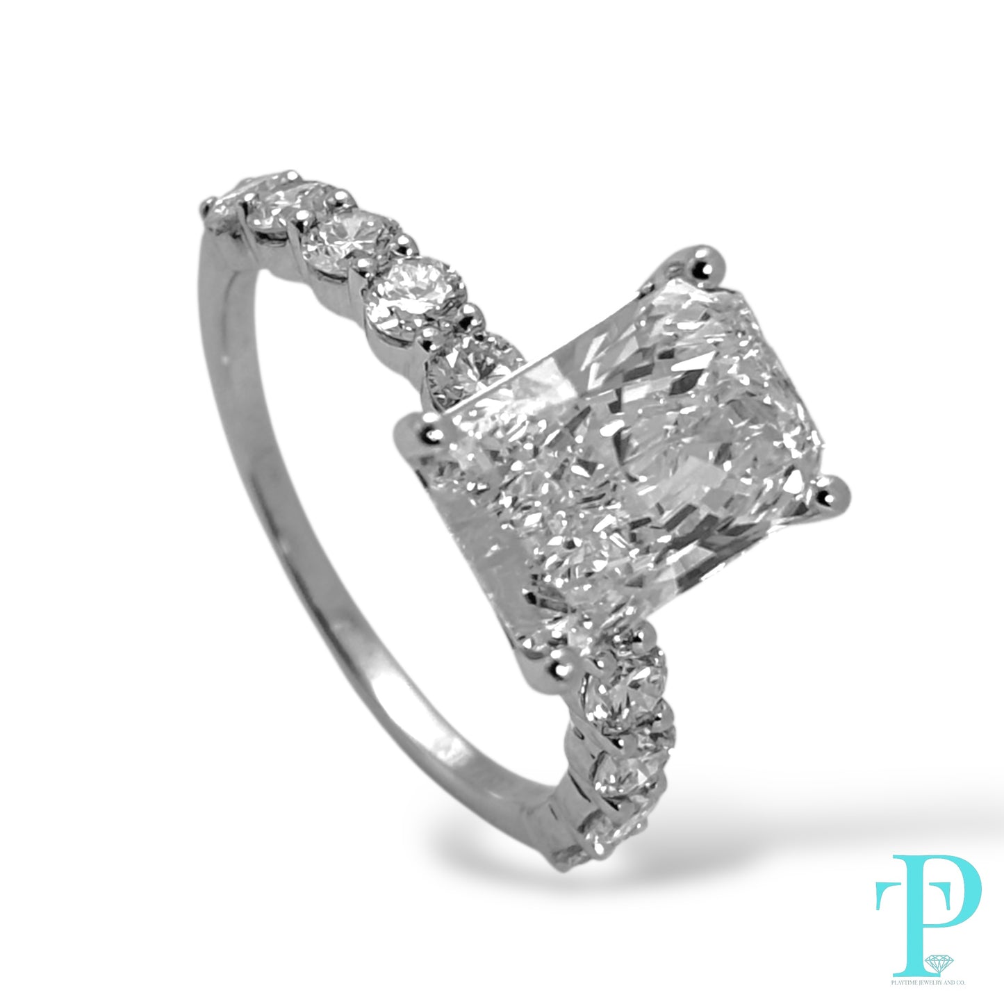 2.50CT RADIANT-CUT DIAMOND ENGAGEMENT RING 14KT / LAB-GROWN