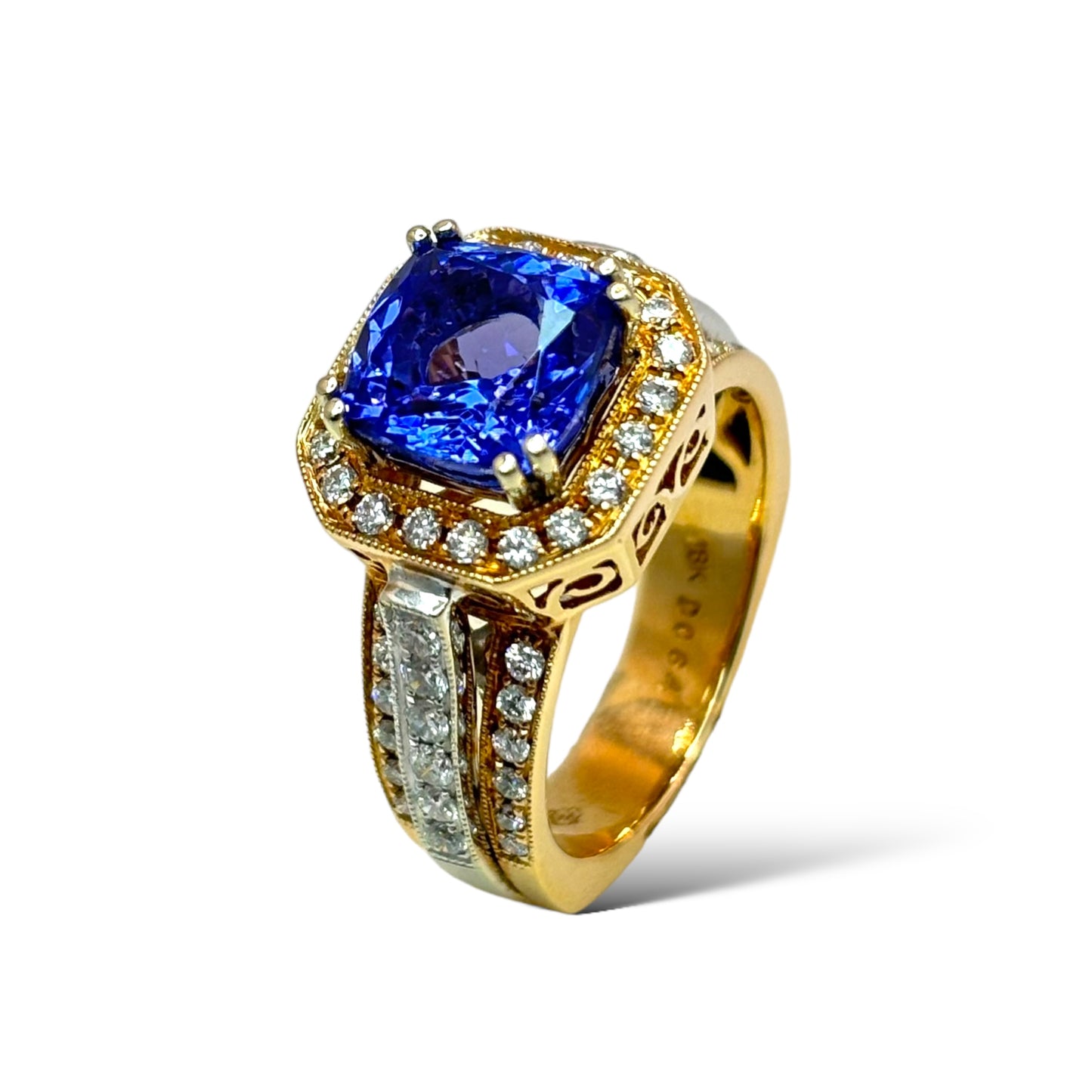 1/1 ESTATE 18KT GOLD 2.80 CT TANZANITE RING