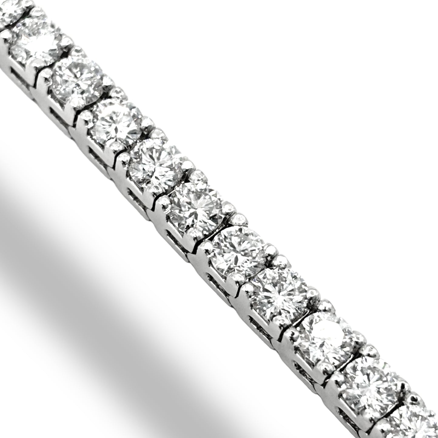 14Kt 10CTW VVS-1 IGI DIAMOND TENNIS BRACELET 8” 25PT